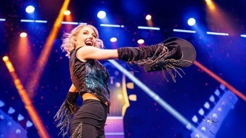 country music show performers