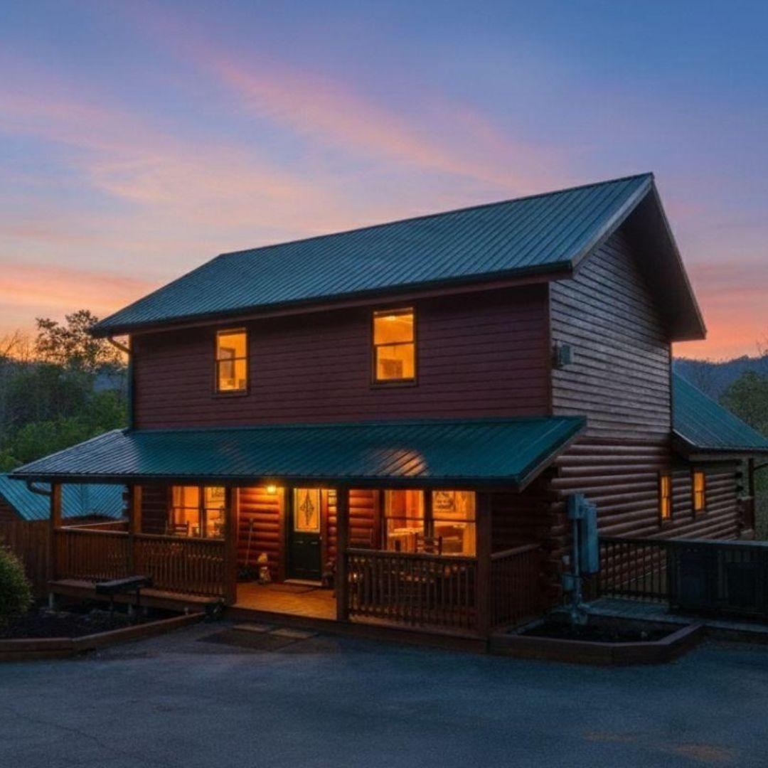 7 Bedroom Cabins