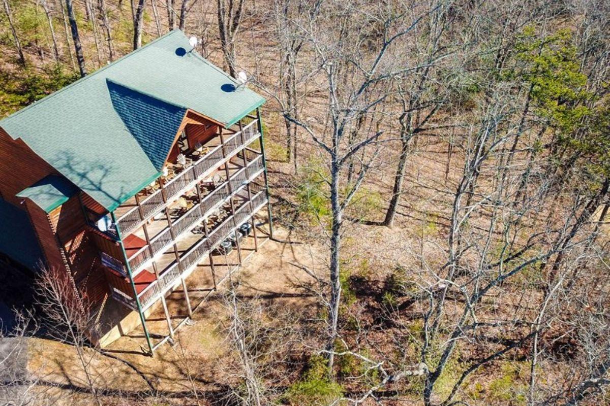 Pigeon Forge Large Cabins